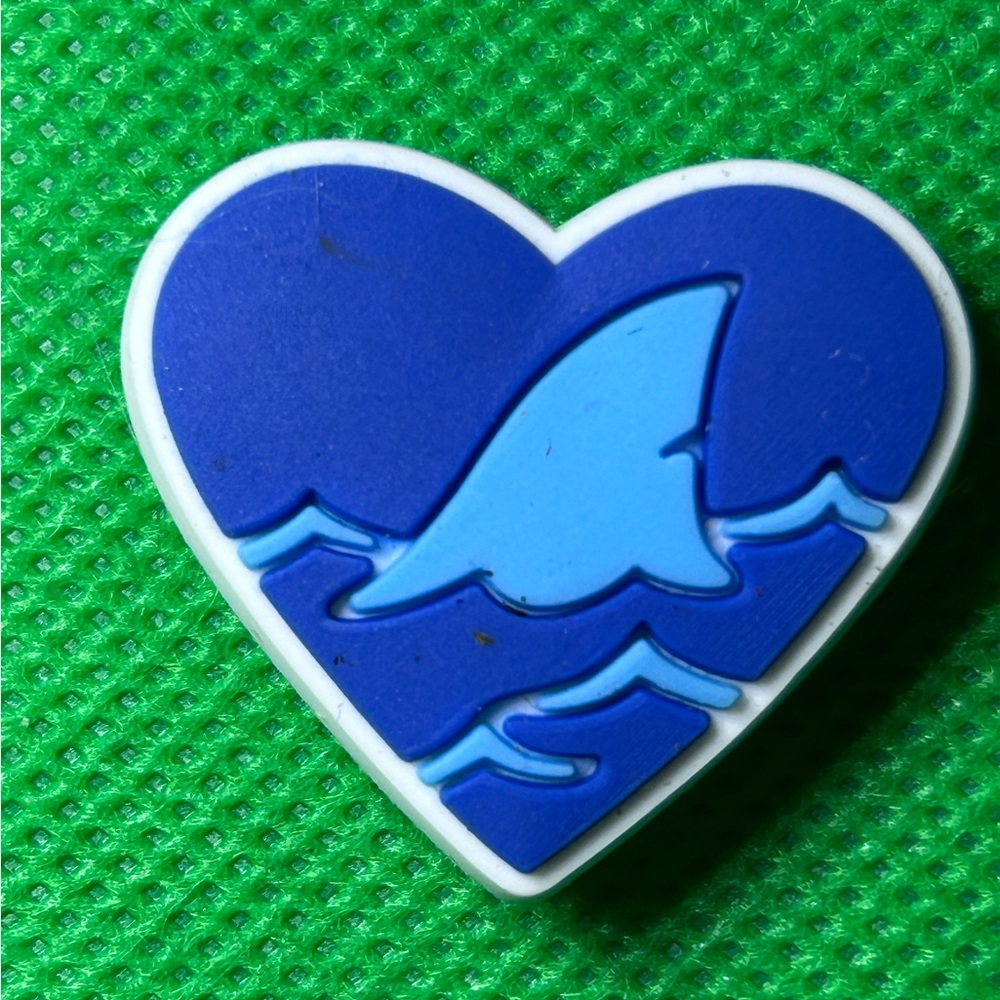 🌼 (5/$10 or 10/$15) NEW “Cool Shark” Croc Charm Collection Shark
